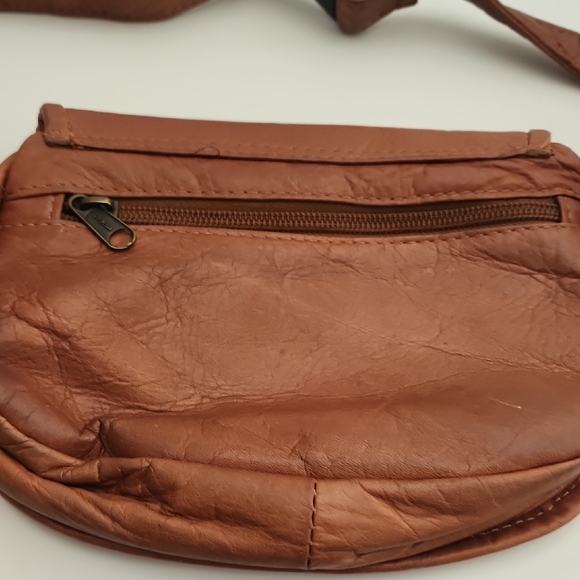 Vintage Brown Genuine Leather Belt Bag - Picture 4 of 10